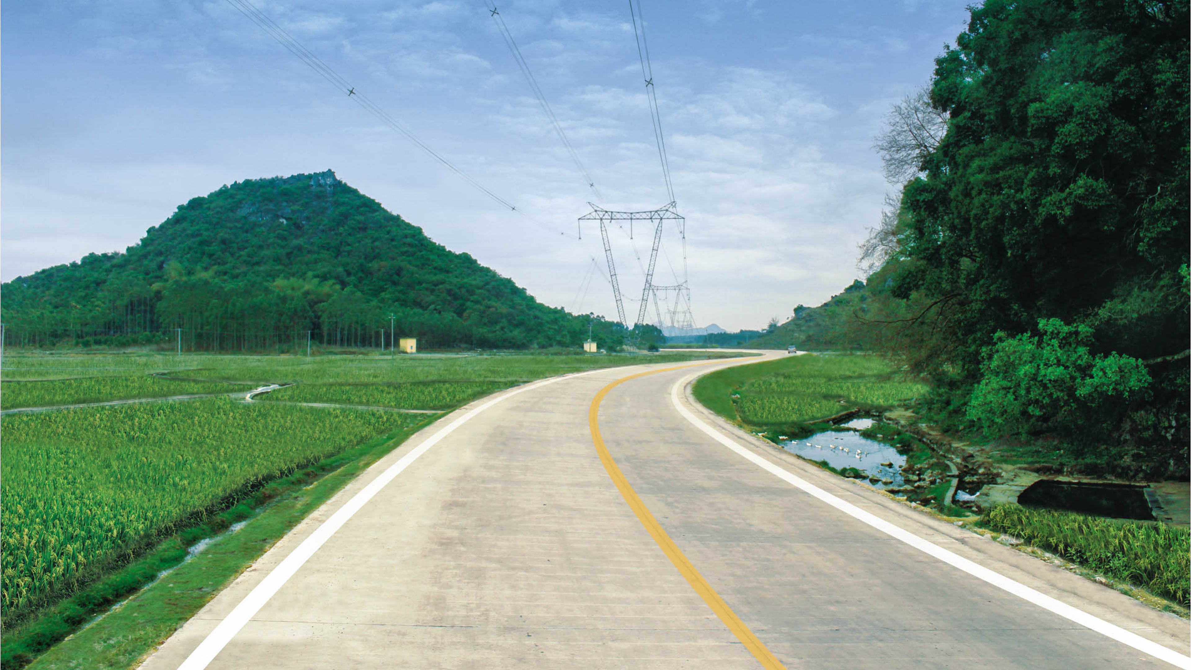 來(lái)賓寺山至貴港公路.jpg